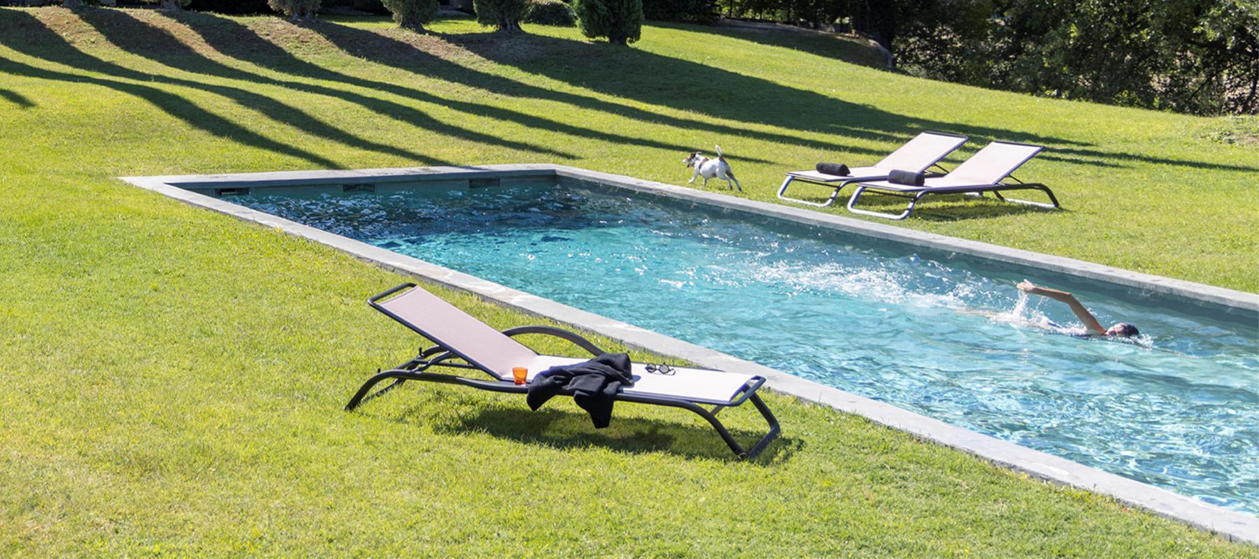 chaise longue de jardin